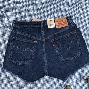 Levi’s denim shorts. Size 27.